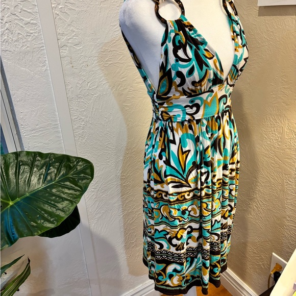 Milly Backless 👗 - Picture 2 of 8